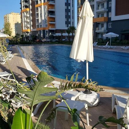 안탈리아 Pleasant Flat With Shared Pool In Kepez 아파트 외부 사진