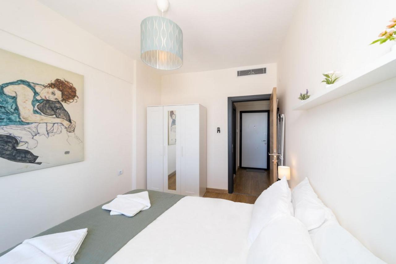 안탈리아 Pleasant Flat With Shared Pool In Kepez 아파트 외부 사진