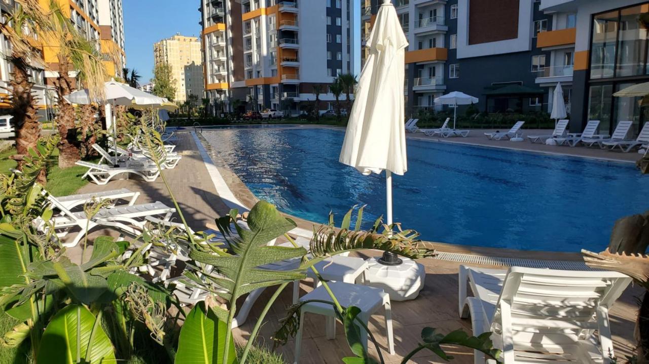 안탈리아 Pleasant Flat With Shared Pool In Kepez 아파트 외부 사진